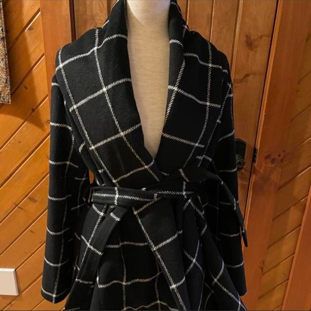 Windowpane Cozy Wrap Felt Wool Winter Oversized Sized XL Peplum Elevated basics